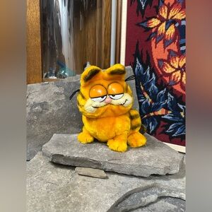 Vintage Plush Garfield the Cat Toy
